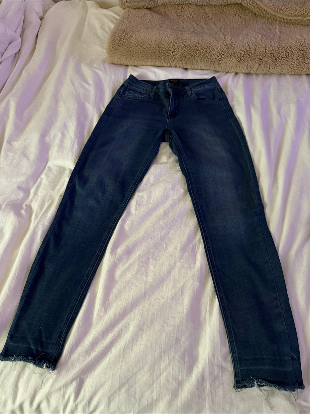 Just Black Dark Indigo Skinny Jeans with Frayed Hem